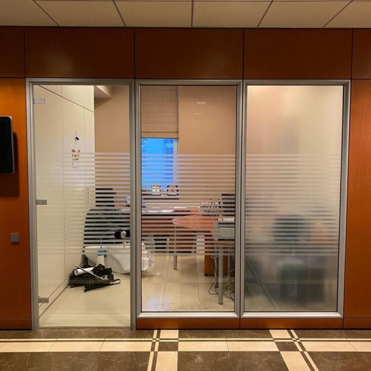 Професійне тонування вікон квартир, будинків, фасадів, офісних перегородок в Києві та області. Easy Ton